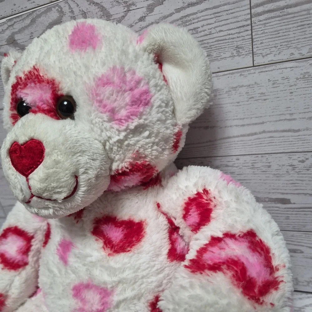 Build-A-Bear Valentine's Hearts Teddy Bear White Pink Red Hearts Plush